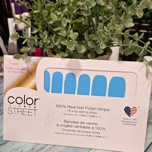 Color Street Blue Neon PRess On Nail Design